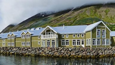 Top 10 hotels in IJsland